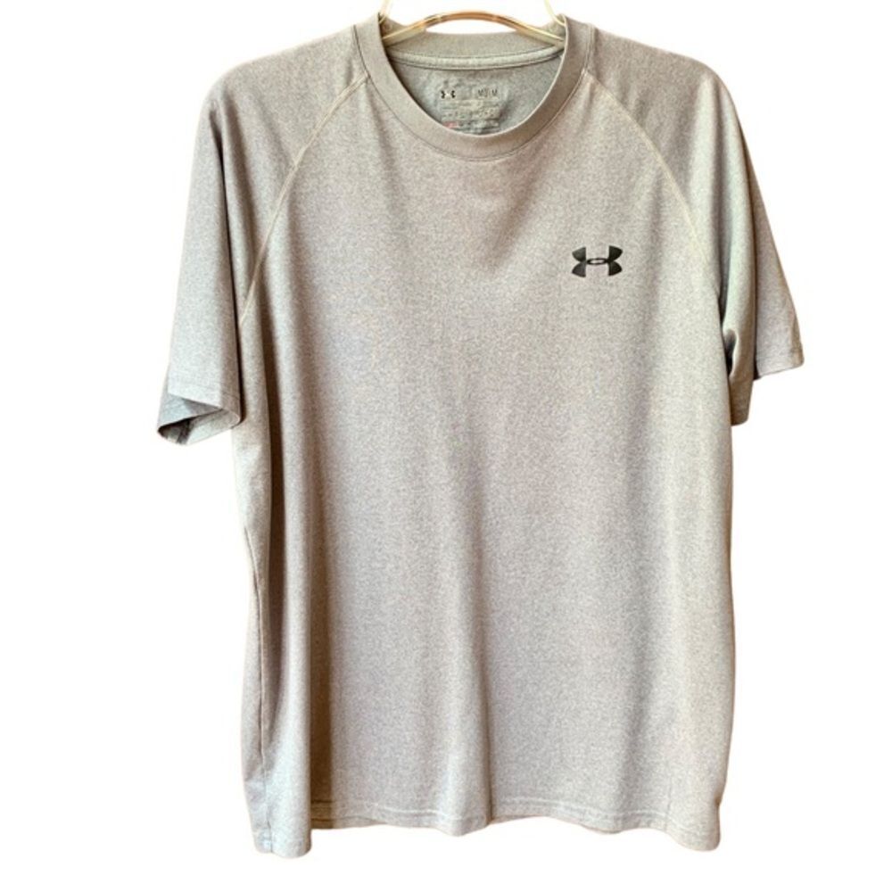 Under Armour Heatgear Gray Athletic‎ Shirt M